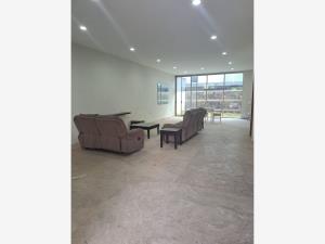 Casa en venta en Valle Imperial, Zapopan — foto 2 de 10