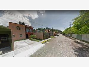 Casa en remate en Santa Mariana, Cuauhtémoc, Colima