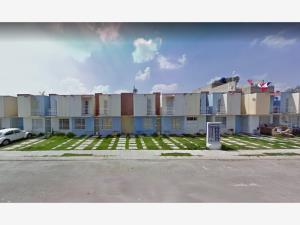 Casa en venta en El Bosque Tultepec, Tultepec — foto 3 de 12