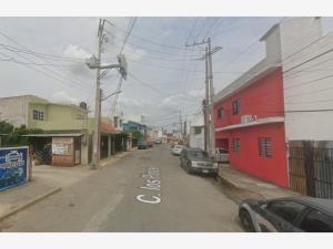 Casa en venta en Guayabal, Centro — foto 3 de 10