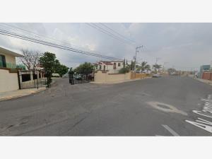 Casa en venta en Paseos de Santiago, Tonalá — foto 3 de 9