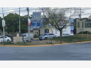 Casa en remate en Hacienda Santa Fe, Apodaca, Nuevo León