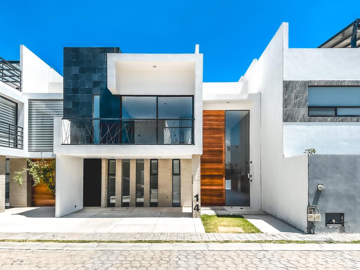 Casa en venta en Santa Clara Ocoyucan, Ocoyucan — foto 1 de 30