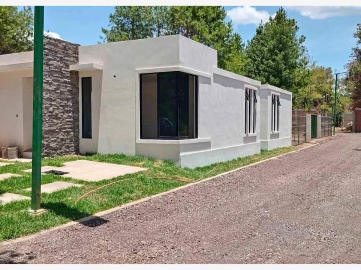 Casa en venta en La Vitela (Los Pozos), Pátzcuaro — foto 1 de 6