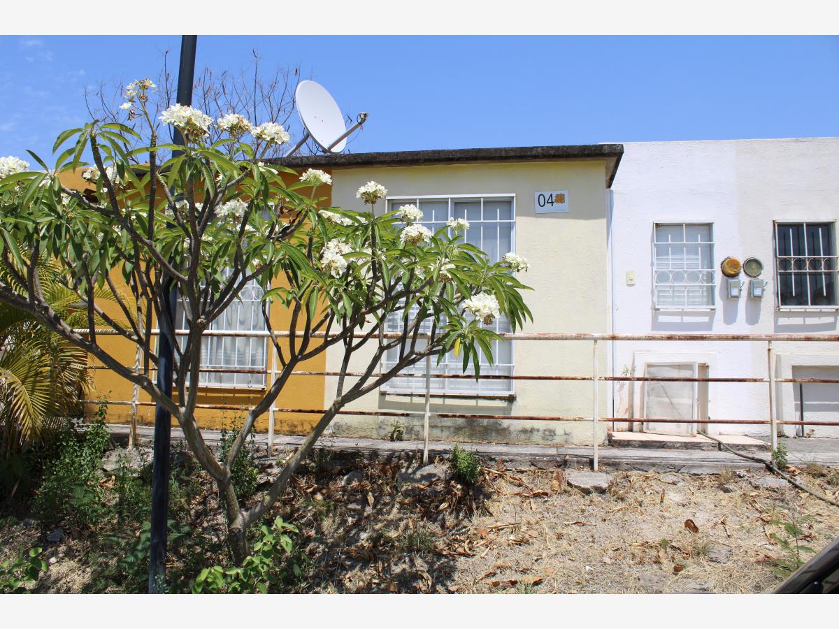 Casa en venta en Atlacholoaya, Xochitepec — foto 1 de 13