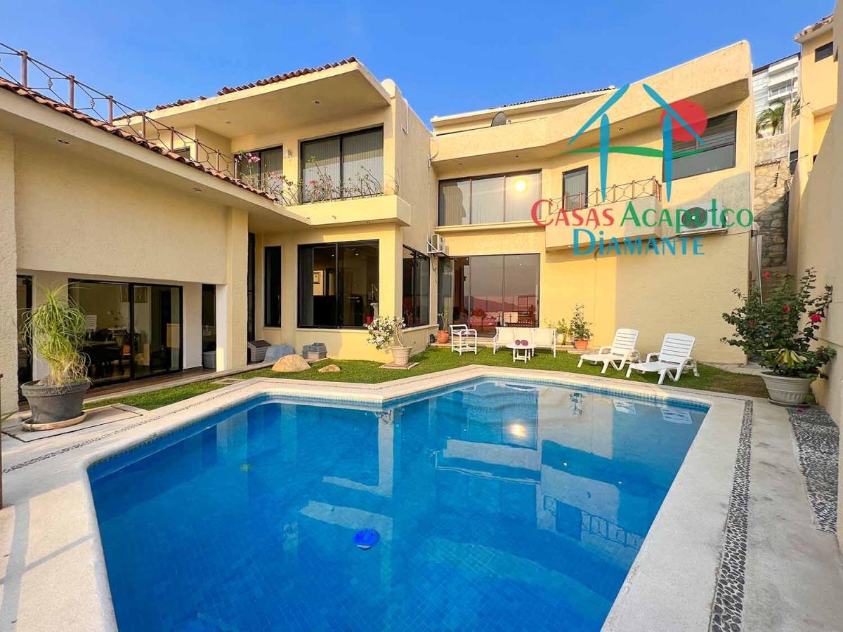 Casa en venta en Joyas de Brisamar, Acapulco de Juárez — foto 1 de 81