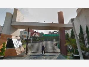 Casa en venta en Fuentes de Tepepan, Tlalpan — foto 2 de 13