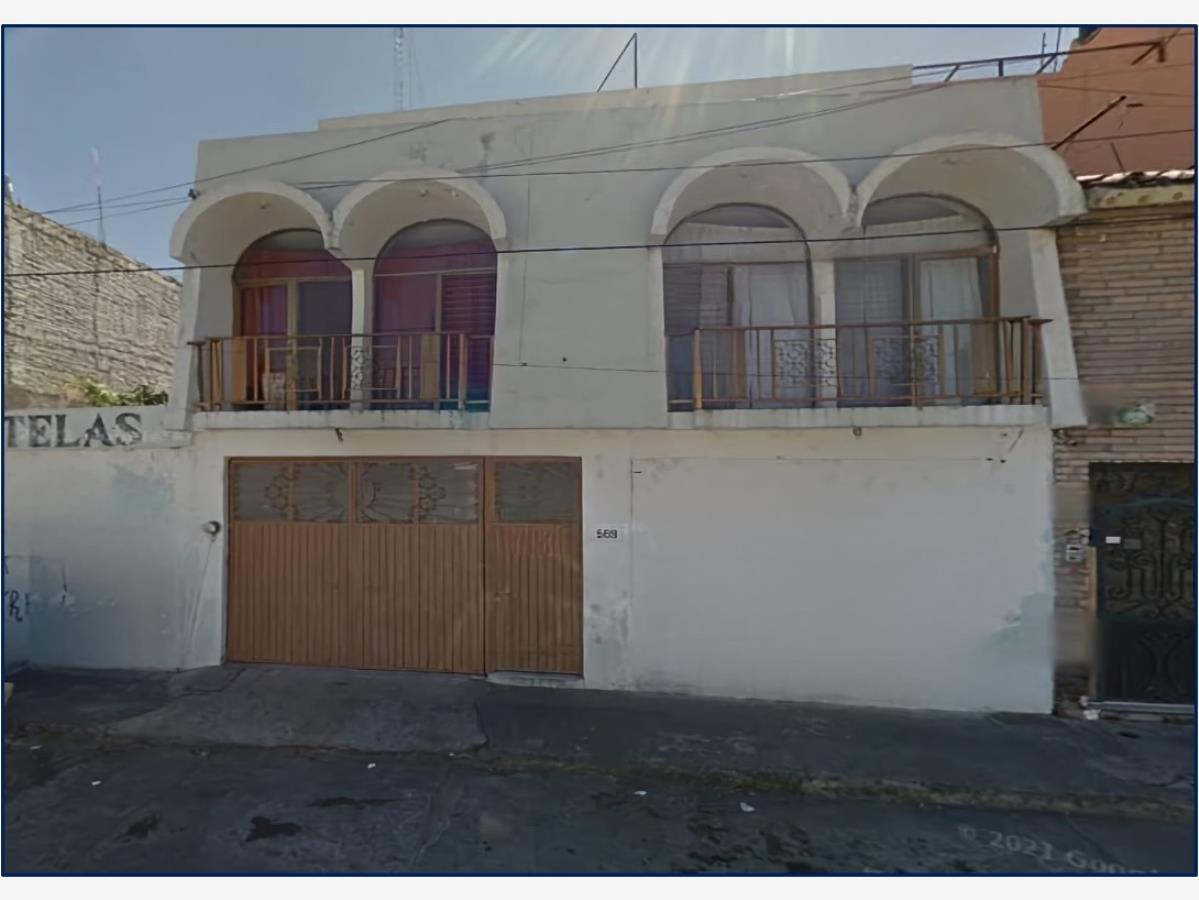 Casa en venta en Moroleón, Moroleón — foto 1 de 7
