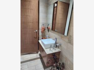 Casa en venta en Bosques de San Juan, San Juan del Río — foto 2 de 59