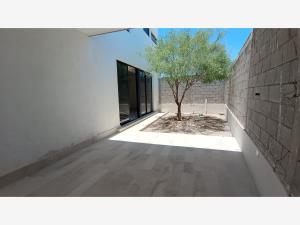 Casa en venta en El Cardenchal, Torreón — foto 2 de 24
