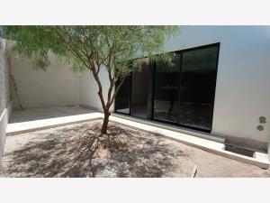 Casa en venta en El Cardenchal, Torreón — foto 3 de 24