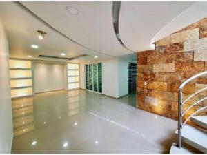 Casa en venta en Puerta de Hierro, Zapopan — foto 3 de 36
