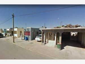 Casa en venta en Villas de San Miguel, Nuevo Laredo — foto 3 de 5