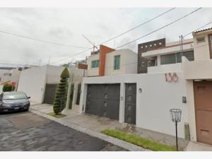 Casa en Colinas del Cimatario, Querétaro, Querétaro