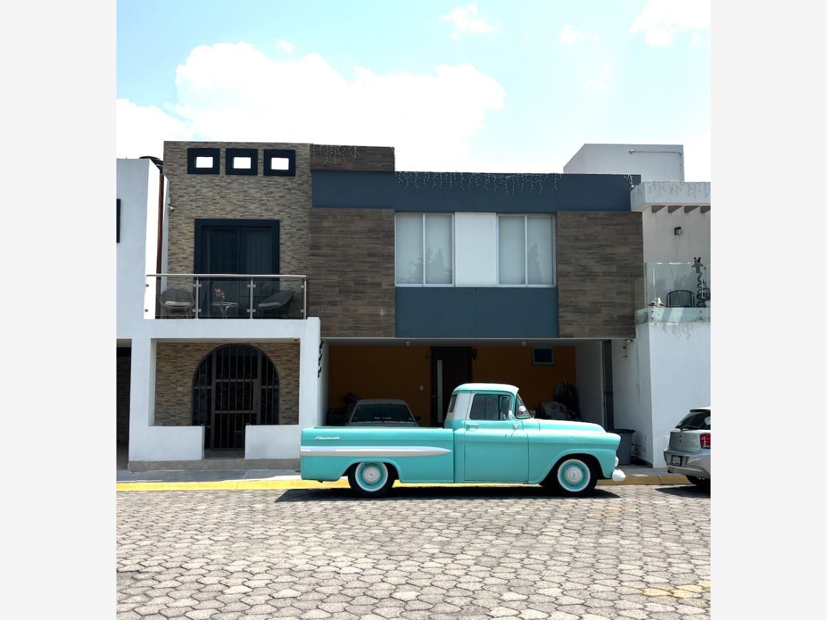 Casa en renta en Fuentes del Molino Seccion Arboledas, Cuautlancingo — foto 1 de 9