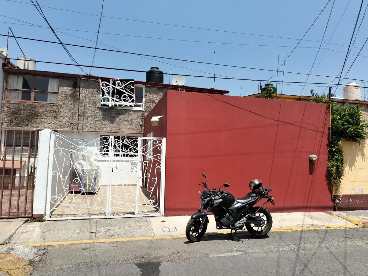 Casa en venta en Viveros del Valle, Tlalnepantla de Baz — foto 1 de 23