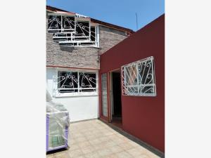 Casa en venta en Viveros del Valle, Tlalnepantla de Baz — foto 2 de 23