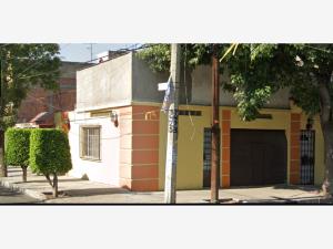 Casa en venta en Moctezuma 2a Sección, Venustiano Carranza — foto 2 de 8