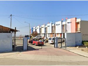 Casa en Los Valles, Tijuana, Baja California