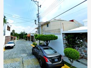 Casa en venta en Burgos Bugambilias, Temixco — foto 2 de 13