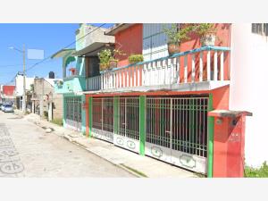 Casa en venta en Gobernadores, Comalcalco — foto 2 de 12