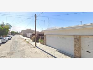 Casa en venta en Jardines de California, Torreón — foto 3 de 7