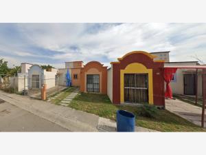 Casa en venta en Santa Cruz del Valle, Tlajomulco de Zúñiga — foto 2 de 7