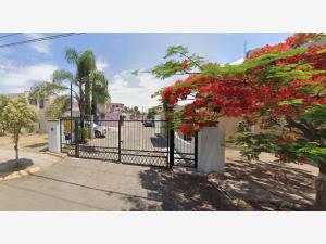 Casa en venta en La Arbolada Plus, Tlajomulco de Zúñiga — foto 2 de 7