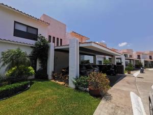 Casa en venta en Paraíso Country Club, Emiliano Zapata — foto 2 de 24