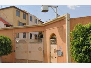 Departamento en venta en Los Reyes Acaquilpan Centro, La Paz — foto 2 de 9
