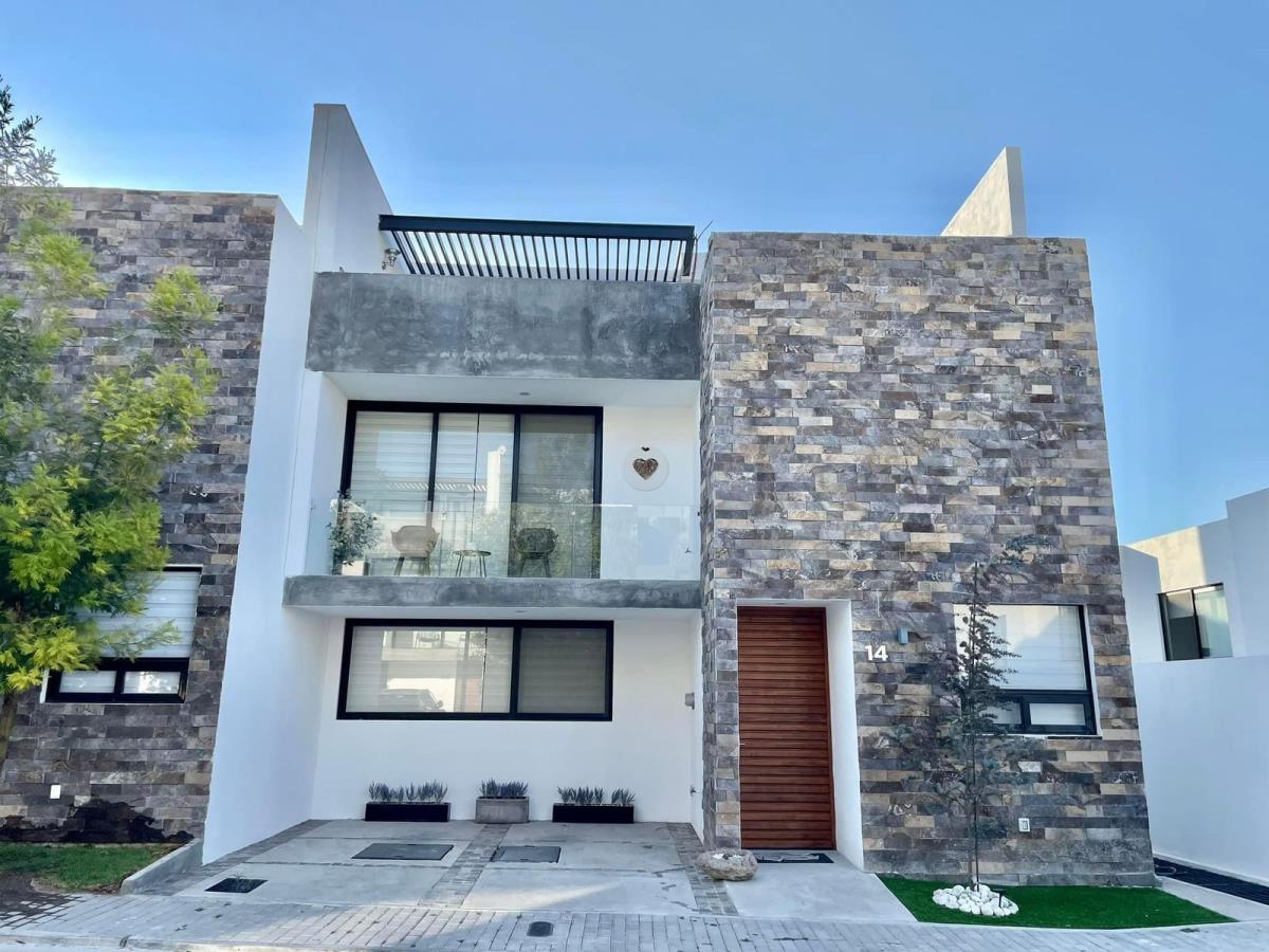 Casa en venta en El Condado, Corregidora — foto 1 de 15