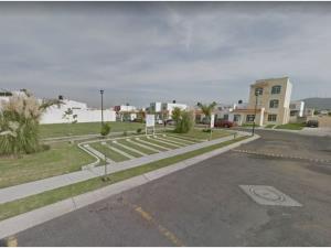 Casa en venta en Villa Fontana, San Pedro Tlaquepaque — foto 3 de 11