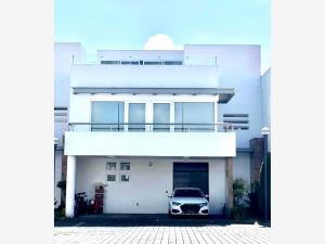 Casa en venta en Bellavista, Metepec — foto 2 de 25
