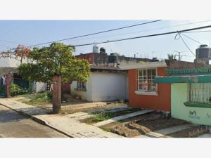 Casa en venta en Jardines de California, Coatzacoalcos — foto 3 de 8