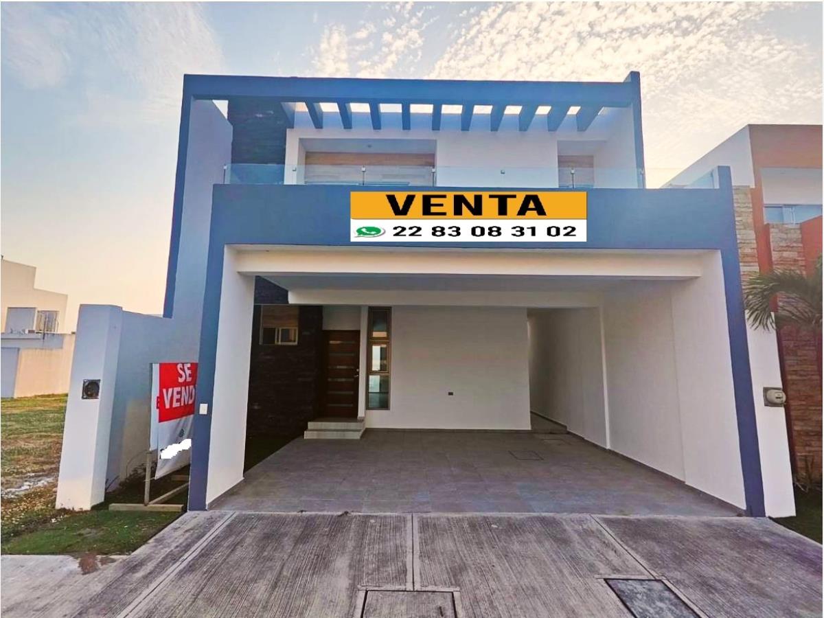 Casa en venta en Lomas de la Rioja, Alvarado — foto 1 de 10