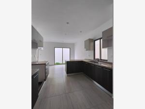 Casa en venta en Lomas de la Rioja, Alvarado — foto 3 de 10