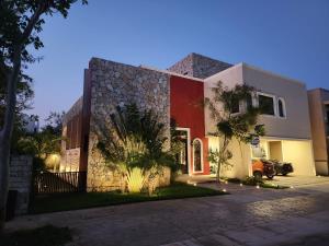 Casa en Yucatán Country Club, Mérida, Yucatán