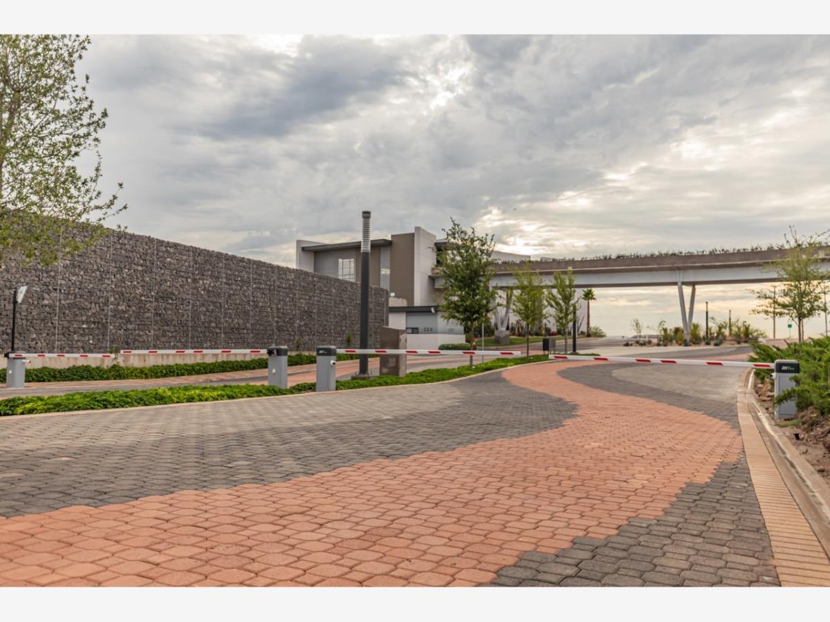 Terreno en venta en La Rúa Residencial, Torreón — foto 1 de 10
