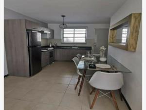 Casa en venta en Vivenza, San Nicolás de los Garza — foto 2 de 10