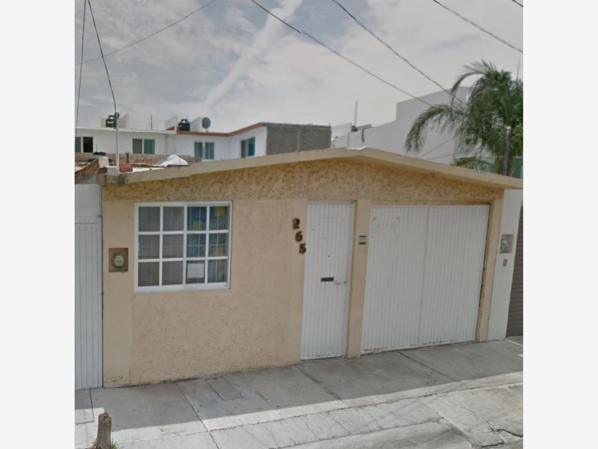 Casa en venta en La Estancia, Irapuato — foto 1 de 10