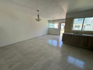 Casa en venta en Francisco Sarabia, Zapopan — foto 3 de 14