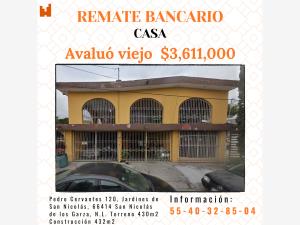 Casa en remate en Jardines de San Nicolas, San Nicolás de los Garza, Nuevo León