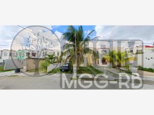 Casa en venta en Supermanzana 529, Benito Juárez, Quintana Roo Casa en venta en Supermanzana 529, Benito Juárez, Quintana Roo