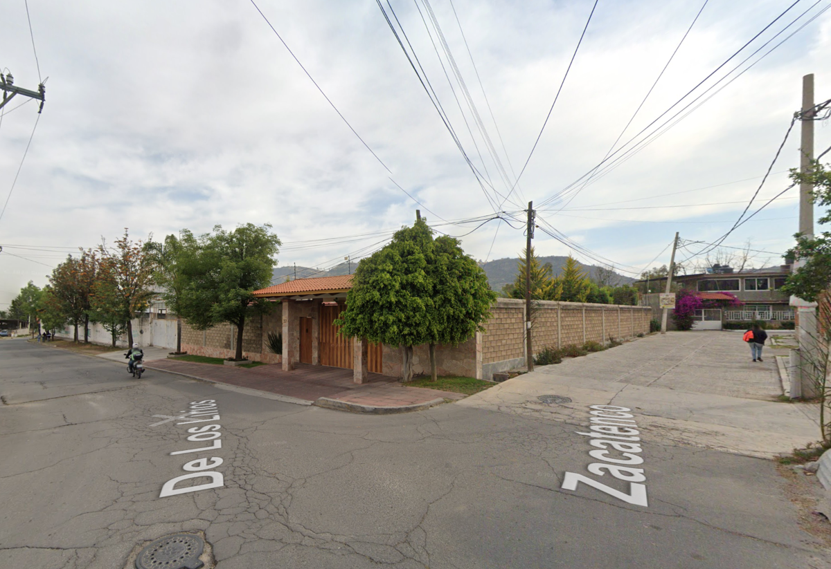Casa en venta en San Miguel Tlaixpan, Texcoco — foto 1 de 12