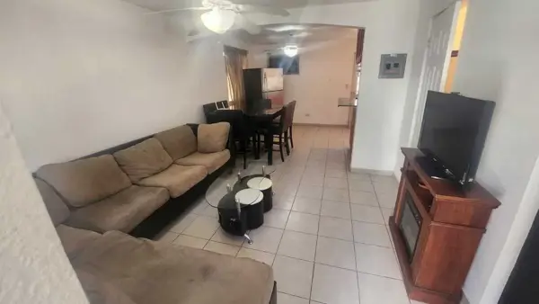 Casa en renta en El Rubi, Tijuana — foto 2 de 15