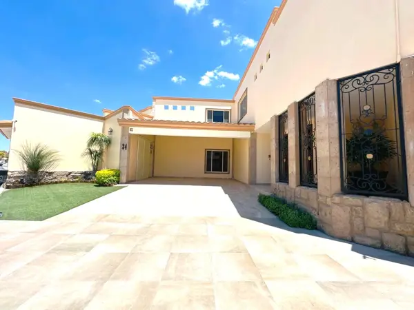 Casa en venta en Rincón San Ángel, Torreón — foto 3 de 49