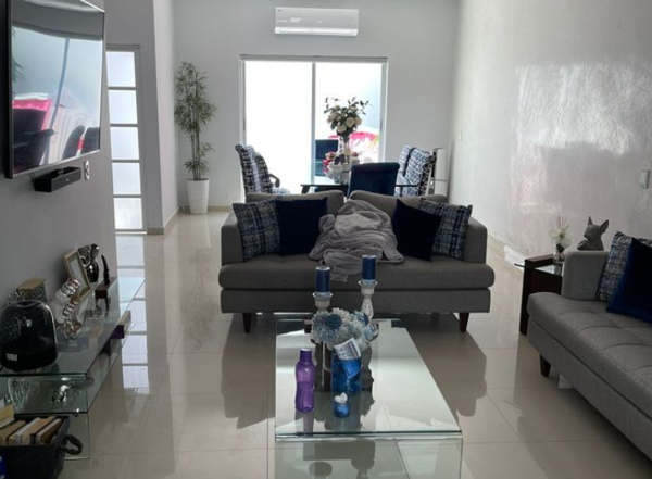 Casa en venta en Jardines de Vista Alegre II, Mérida — foto 2 de 9