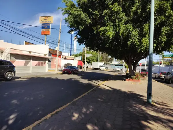 Terreno en venta en Villas de Irapuato, Irapuato — foto 3 de 6