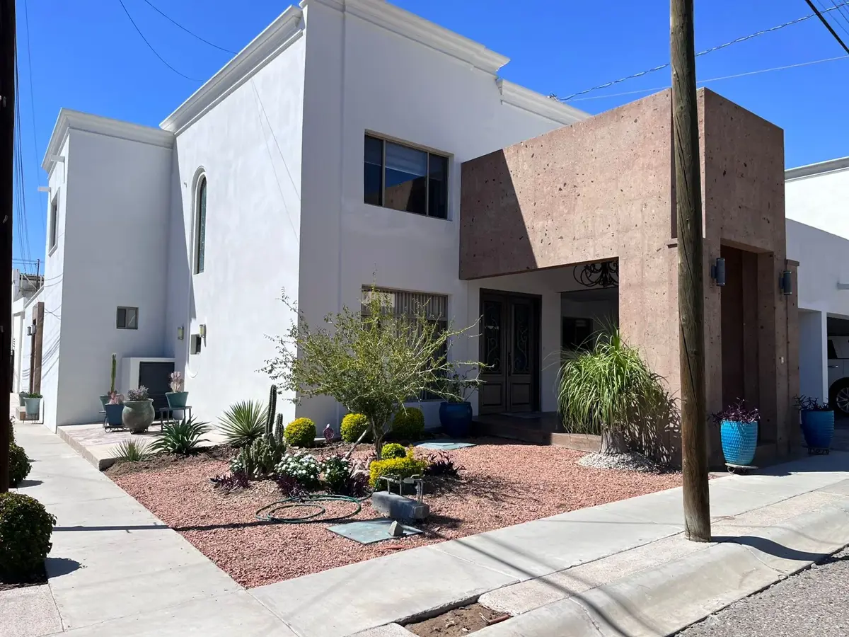 Casa en venta en La Paloma Residencial I, Hermosillo — foto 1 de 25