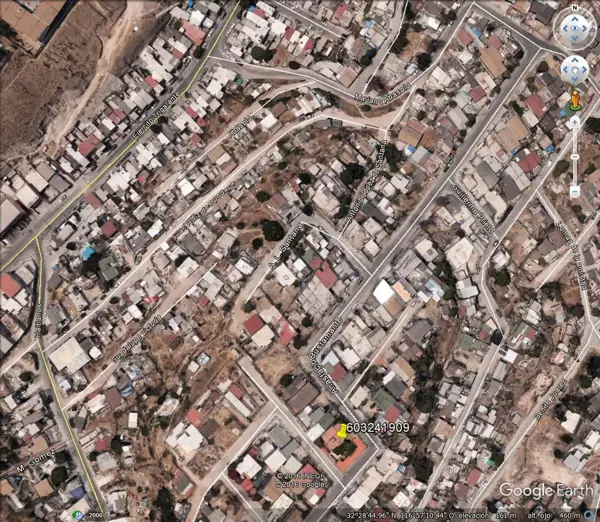 Casa en venta en Lomas de la Amistad, Tijuana — foto 2 de 13